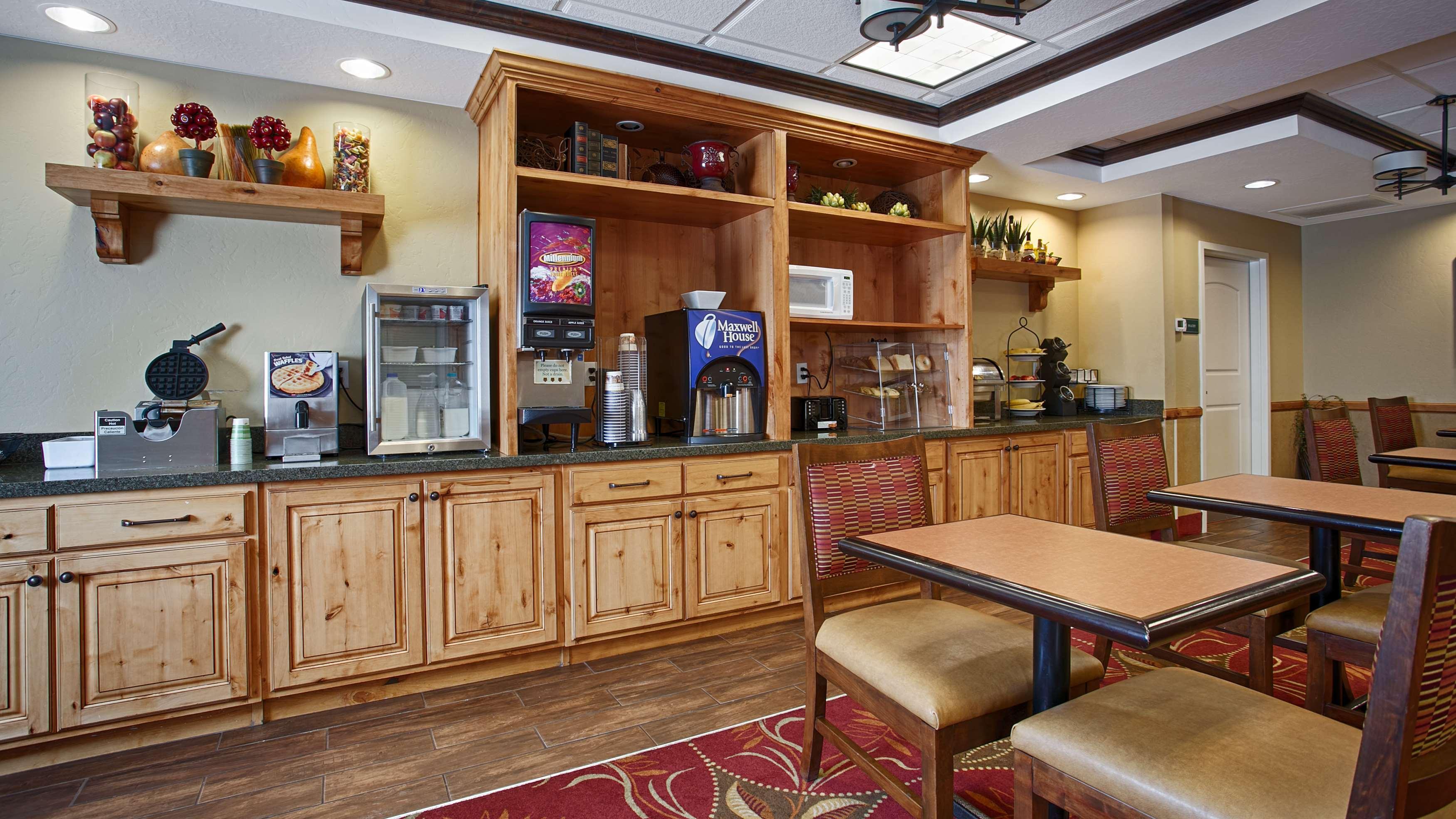 Best Western Plus Canyon Pines Ogden Ngoại thất bức ảnh