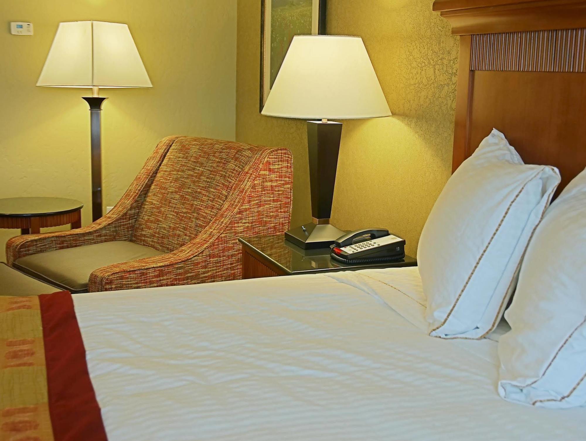 Best Western Plus Canyon Pines Ogden Ngoại thất bức ảnh